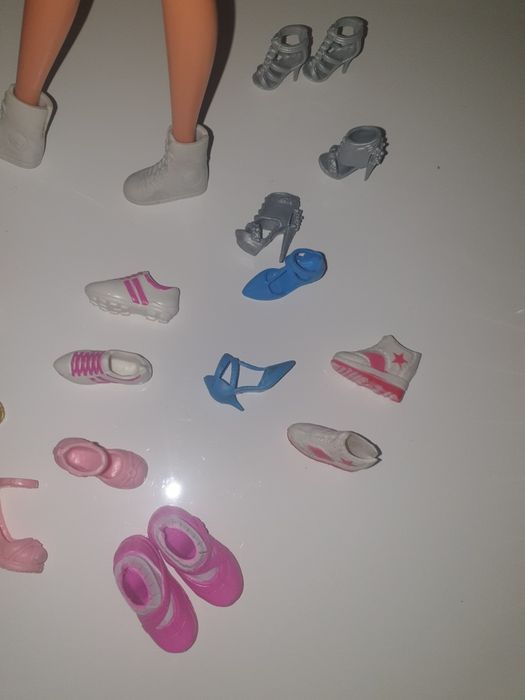 Buty orginalne Barbie  Mattel  Rainbow High