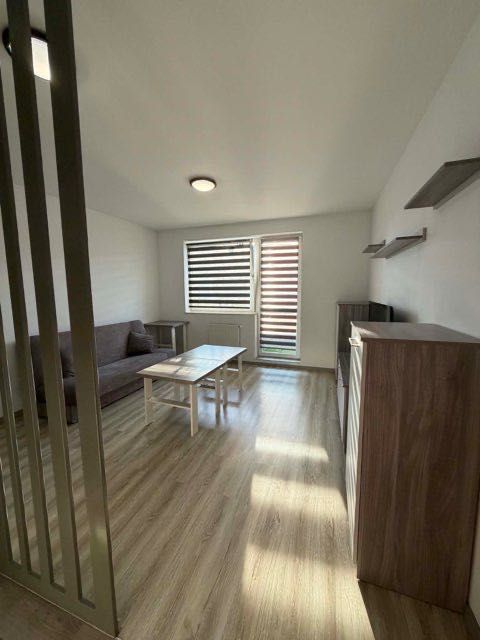 Wynajmę przestronną kawalerkę 31m2