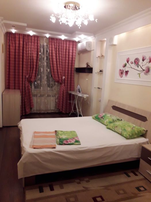 ВЛАСНИК! Здам довгостроково на Леваді 3 кім. квартиру з євроремонтом