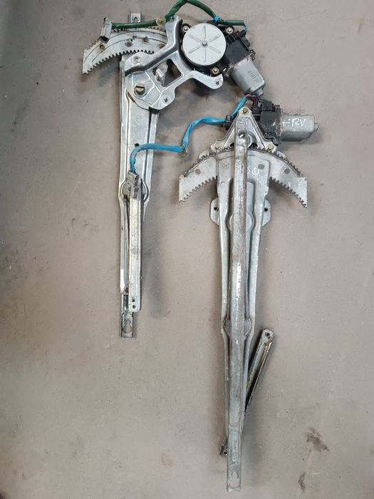 Elevador frente Esq / Drt - Honda hr-v ( 1999 / 2006 )