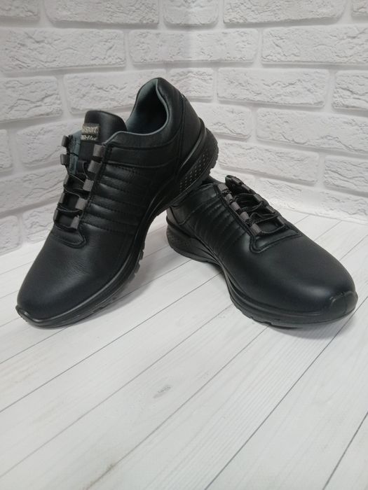 Кросівки чоловічі Grisport 42811