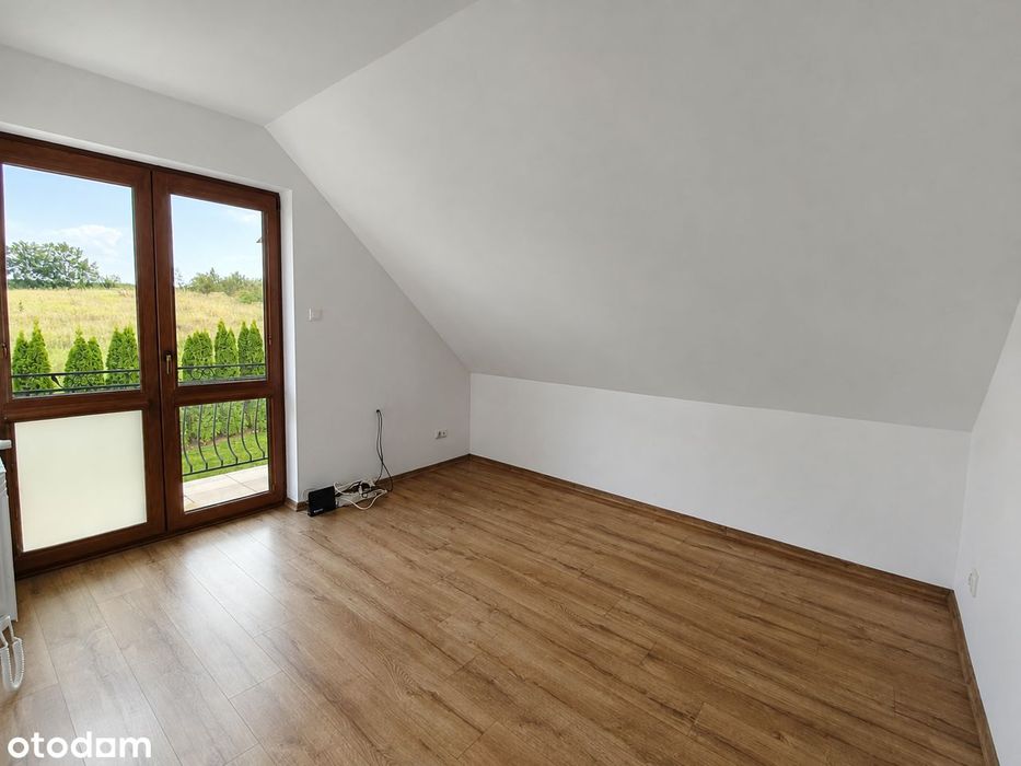 Działka 2100 m² I Fotowoltaika I 4 pokoje
