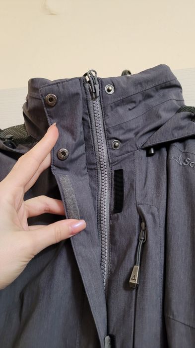 Жіноча вітровка Schoffel