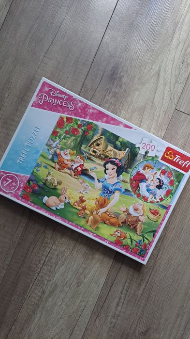Puzzle Królewna Śnieżka i 7 krasnoludkow
