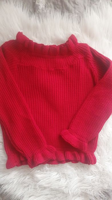 Czerwony sweter w opuszczonymi ramionami stan bdb rozm. S/M