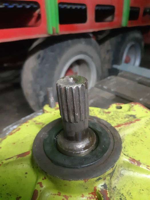 Przekładnia wyrzutu od Claas Jaguar 695