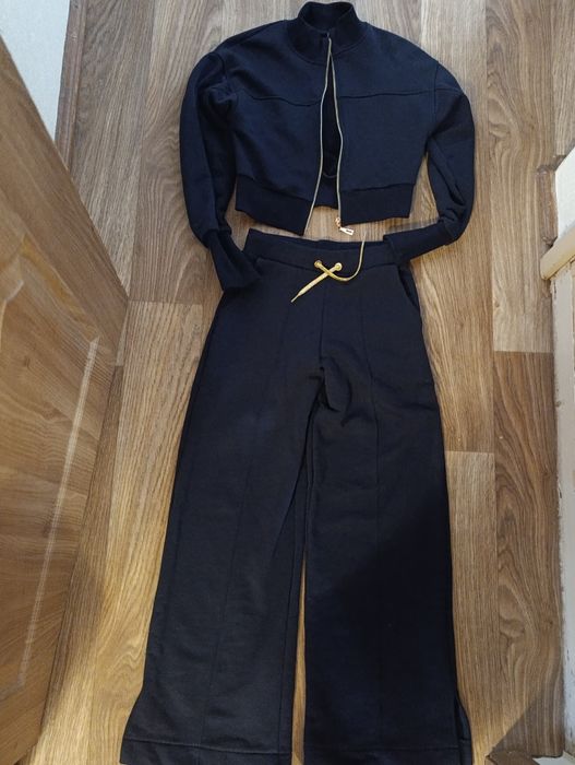 Новий якісний спортивний костюм 158-164см