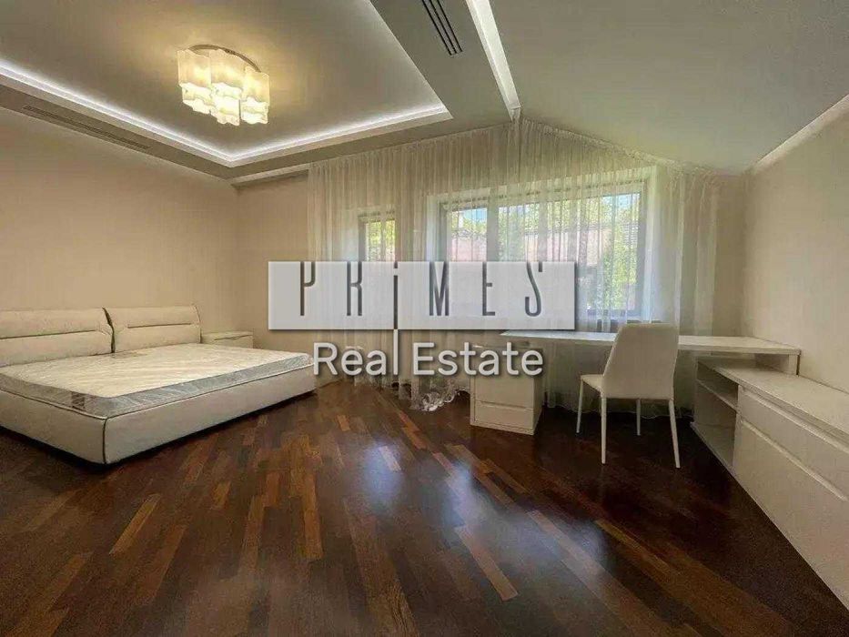 Продаж будинку з басейном, КМ Зелений Гай, Лісники