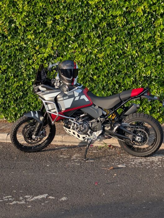 Ducati DesertX 2023 — Como nova, apenas 6.000 km