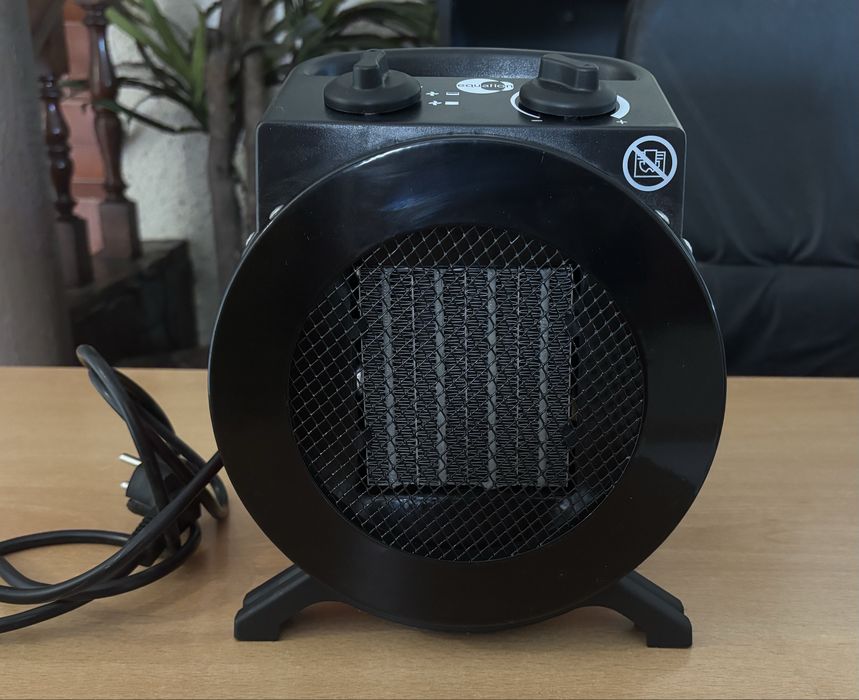 Aquecedor cerâmico elétrico portátil, Equation 2 kW, nunca usado.
