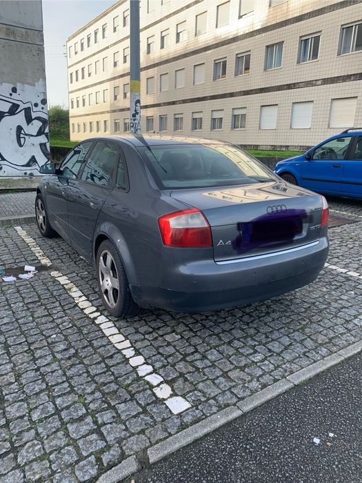 Audi a4 b6  130cv vendo ou troco carrinha 7lugares