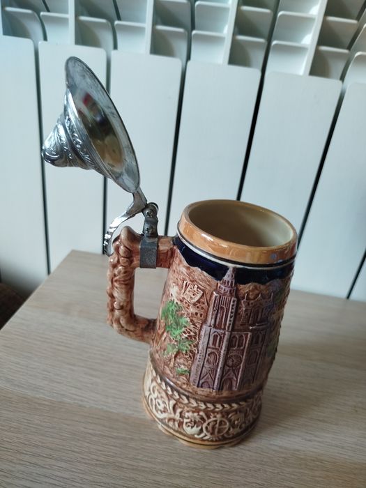Caneca de cerveja alemã.