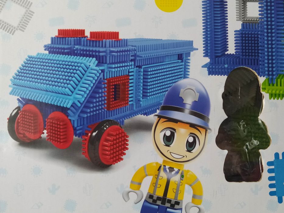 WYSYŁKA 0 zł. Klocki konstrukcyjne kolce, jeżyki stan Idealny,