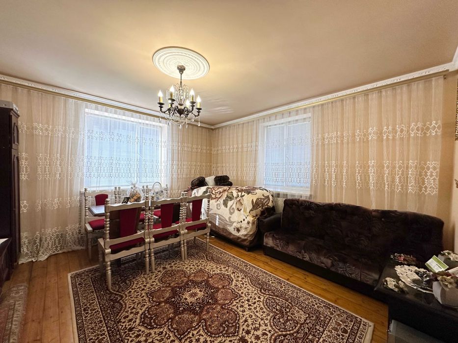 Готовий до проживання будинок в Тисмениці!