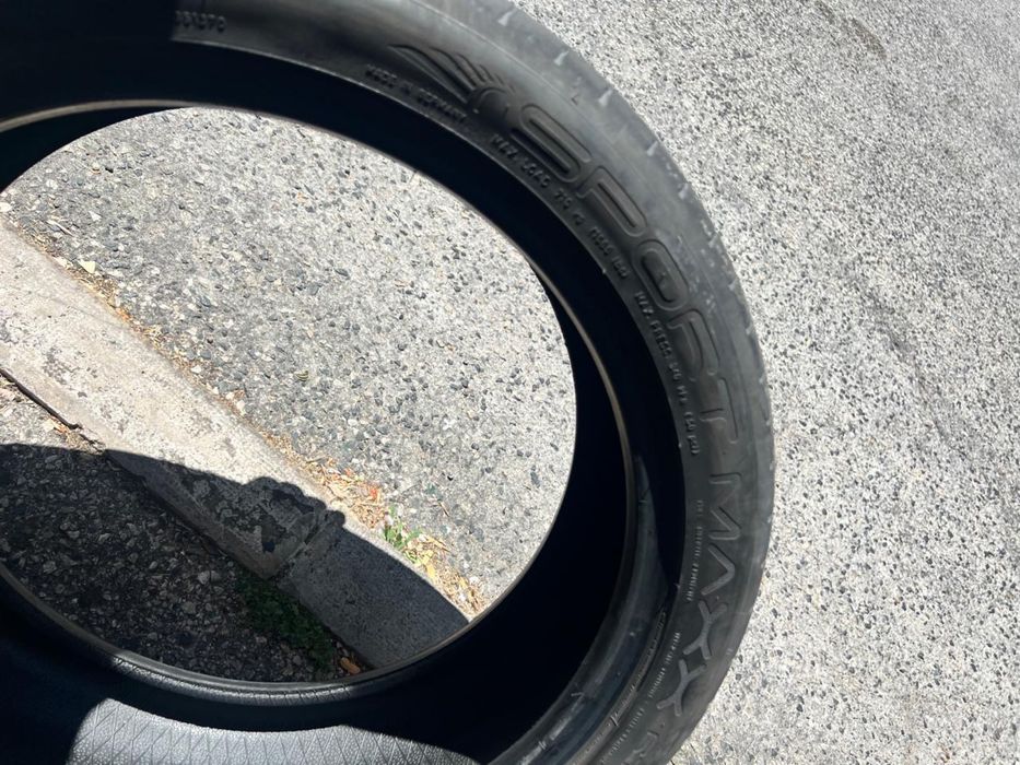225/45/19 Dunlop 2 pneus