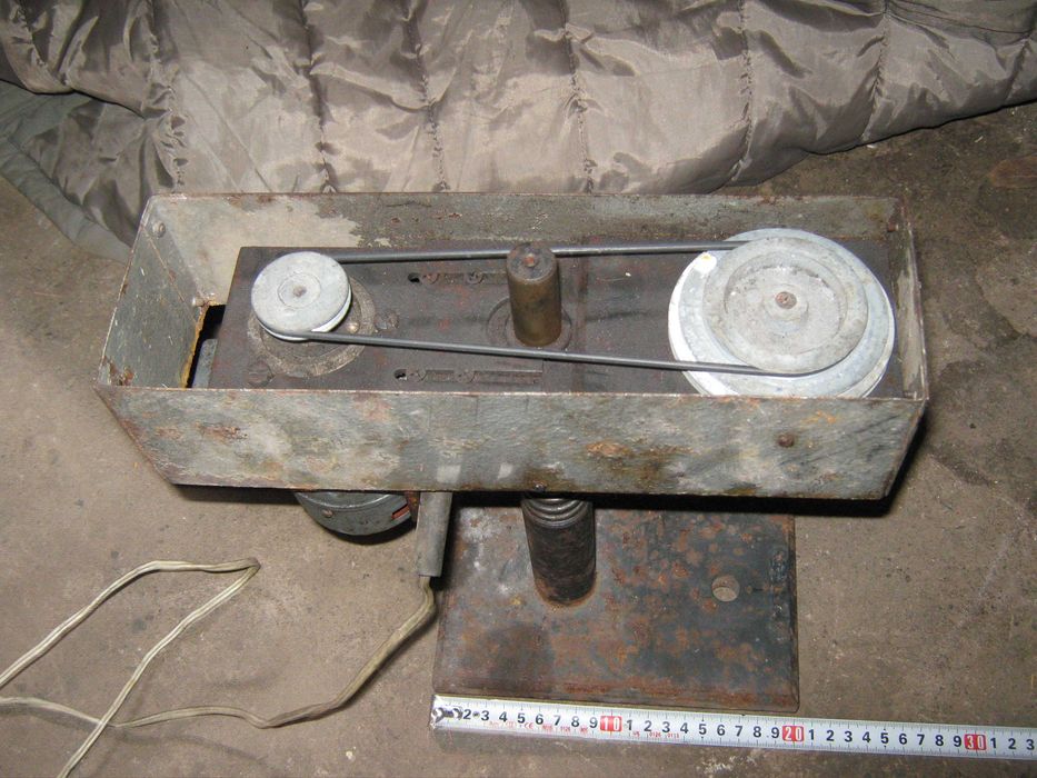 Маленький сверлильный станок 220 вольт