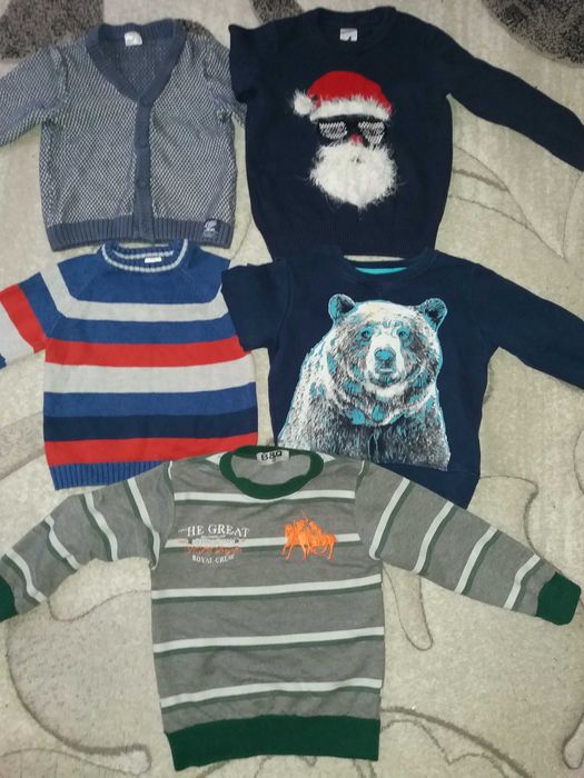 Фірмова кофточка новорічна та ін. 2-3 р., 3-4р.