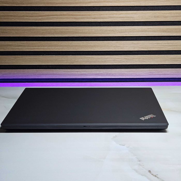 Premium Lenovo ThinkPad T490 | FHD i7-8665U 32GB DDR4 512GB SSD W11