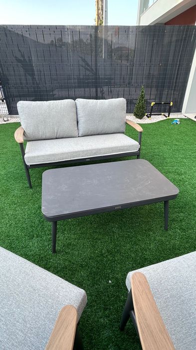 Conjunto sofá e poltronas - para jardim