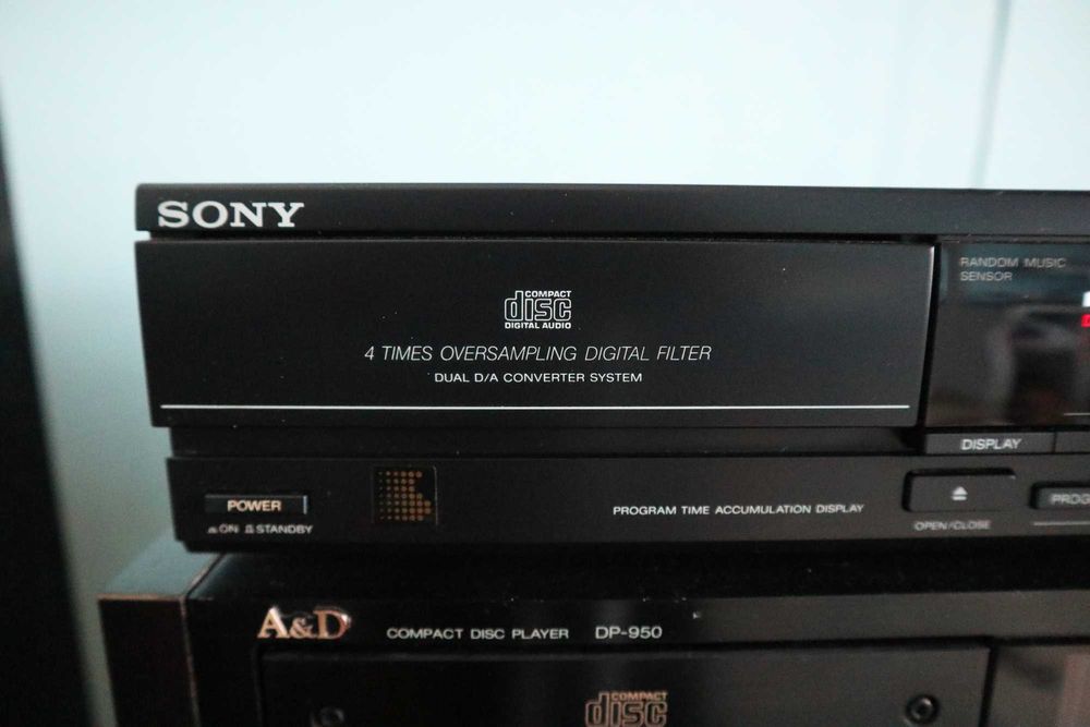 Cd проигрыватель   SONY CDP-M25