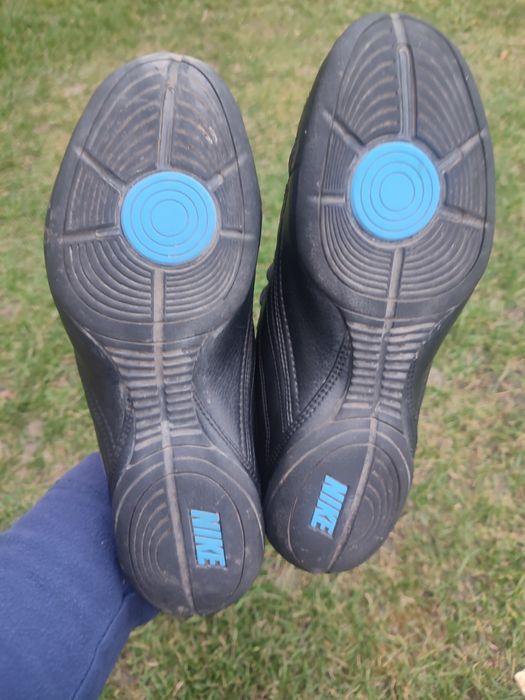 Шкіряні кросівки красовки Nike