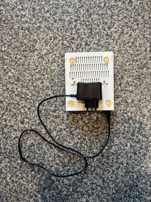 Маршрутизатор MikroTik hAP ac (RB962UiGS-5HacT2HnT)