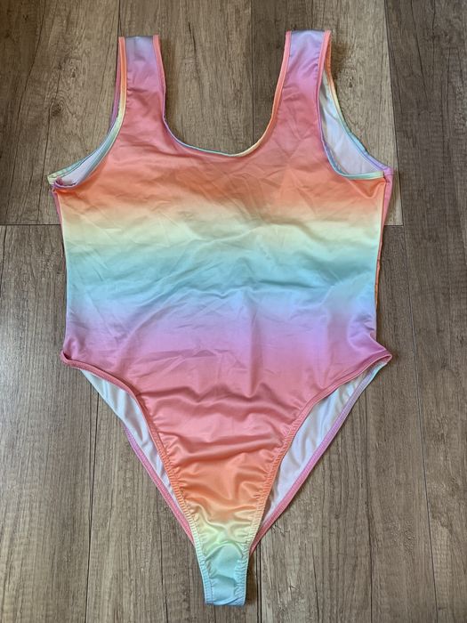 Boohoo tęczowy strój kąpielowy plus size basenówka 44