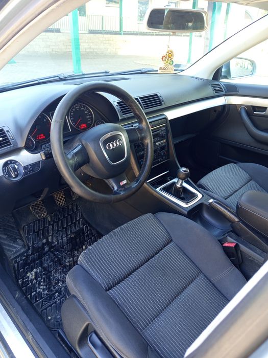 Audi a4b7 Avant 1.8T