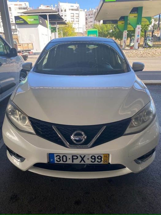 Vende se Nissan Pulsar