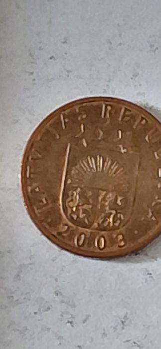 Sprzedam   monetę   2003roku   .