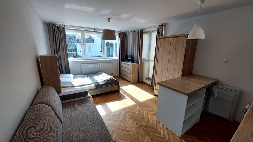 Kawalerka/ SKM Gdynia Orłowo