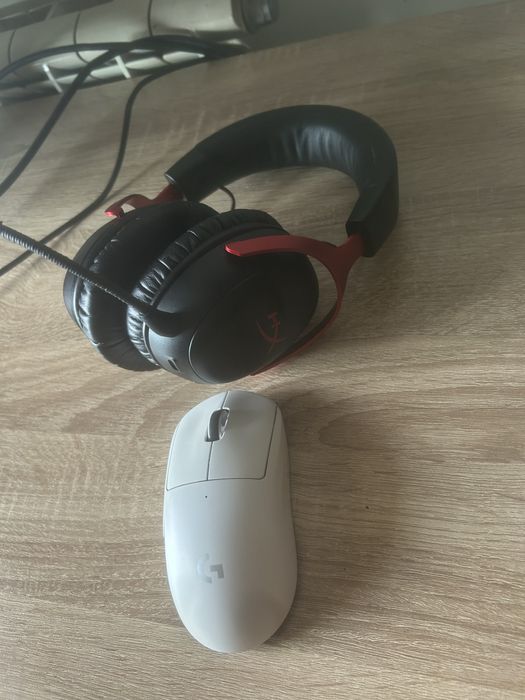 Vendo hyperx cloud 3 wireless