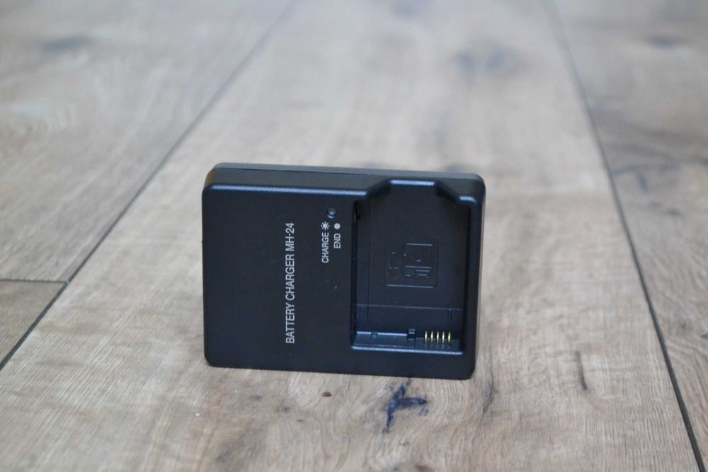 Ładowarka MH-24 do bateria EN-EL14 Nikon D3100 D5100 D3200 i innych