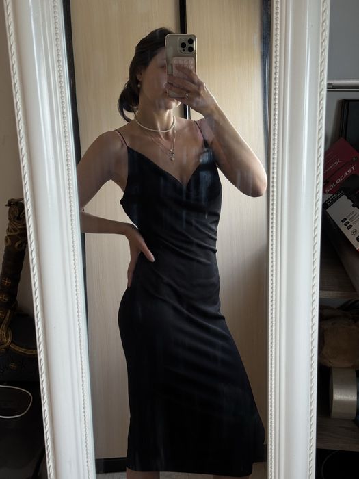 Сукня міді River Island