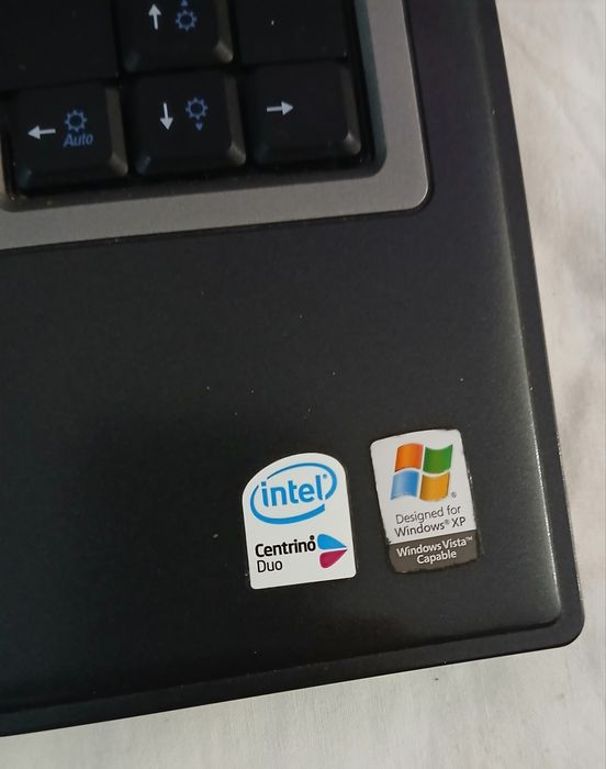Portatil Dell para Arranjo ou para tirar peças modelo nas foto