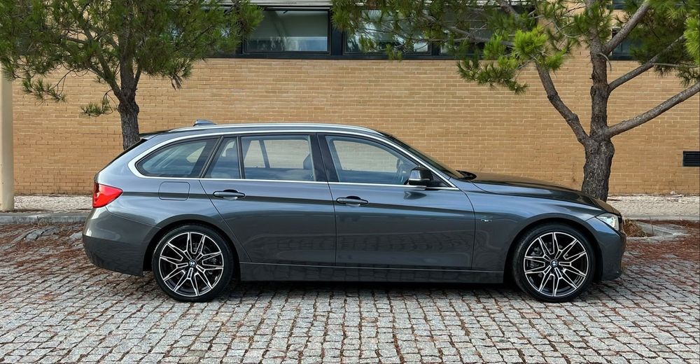 Bmw 320 D Sport caixa automatica 8v 2014
