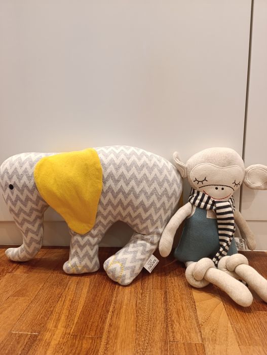 Peluches de tecido Elefante e Macaco