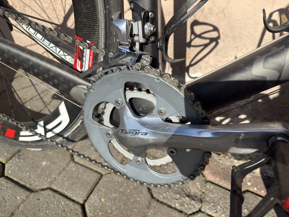 Rower szosowy specialized