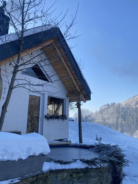 Будинок з чаном  Kosivchik