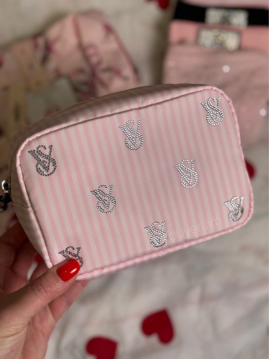 Косметичка Victoria’s Secret з камінчиками рожева