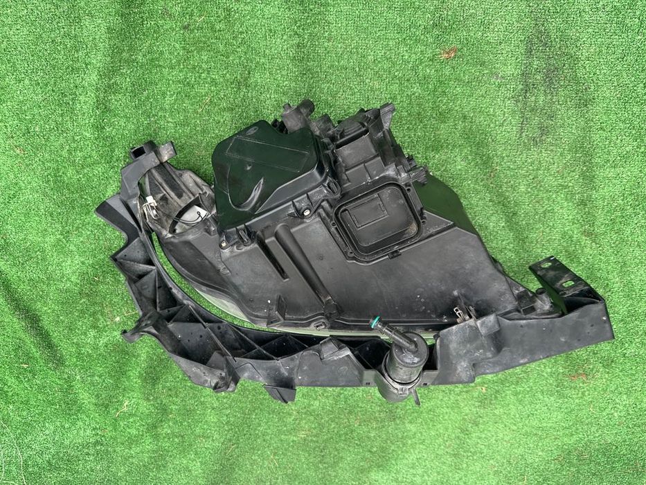 lampa przednia lewa bmw 3 e90 e91 lci xenon