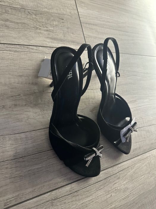 Zara nowe skórzane sandały na obcasie 40