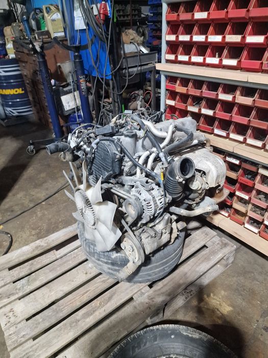 Peças motor mazda bt2500 e b2500