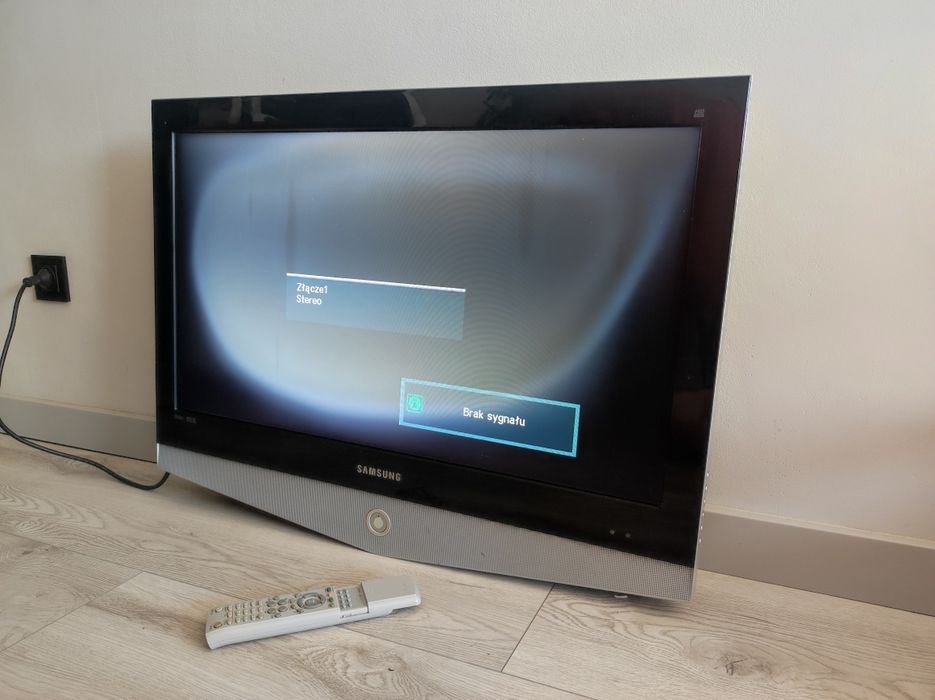 HD realy TV Samsung 32 cale telewizor LCD