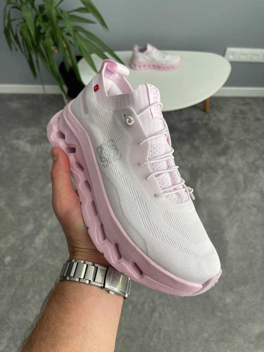37-40 розмір - Running Cloudtilt в кольорі Pale Pink