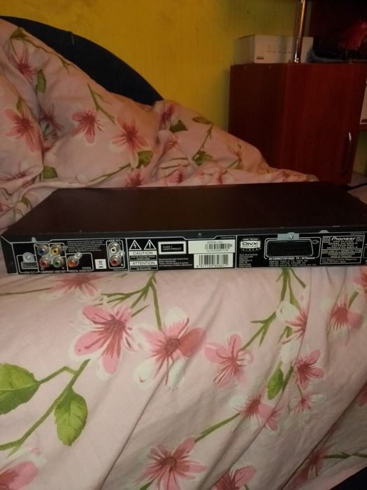 Продам DVD Pioneer DV-400V без пульта