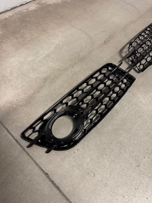 Kratki halogenów, plaster miodu (grill). Audi A4 B8 przedliftem s-line