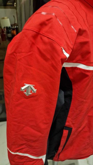 Куртка лижна Descente Spyder гірськолижна bogner Новая для лыж