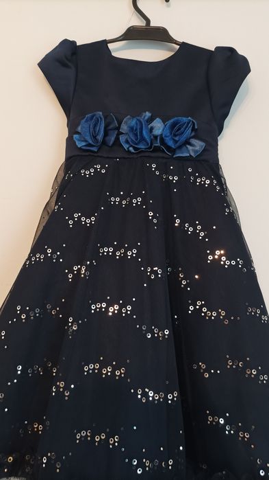 Sukienka w Bardzo dobrym stanie