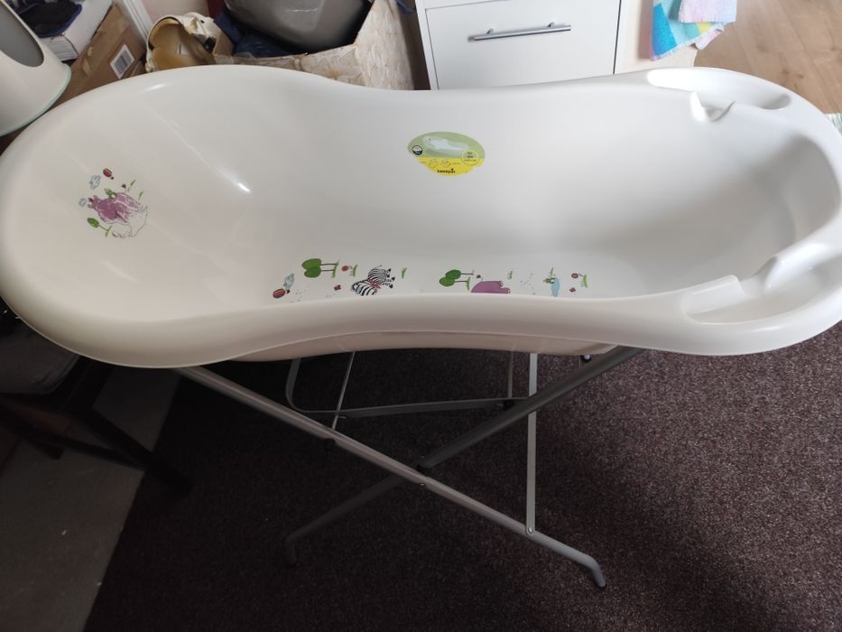 Wanienka ze stelażem